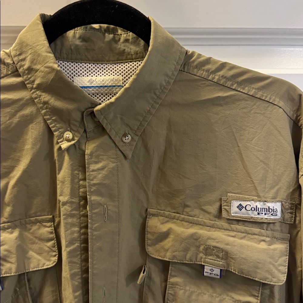 Columbia Olive Green Outdoor Shirt